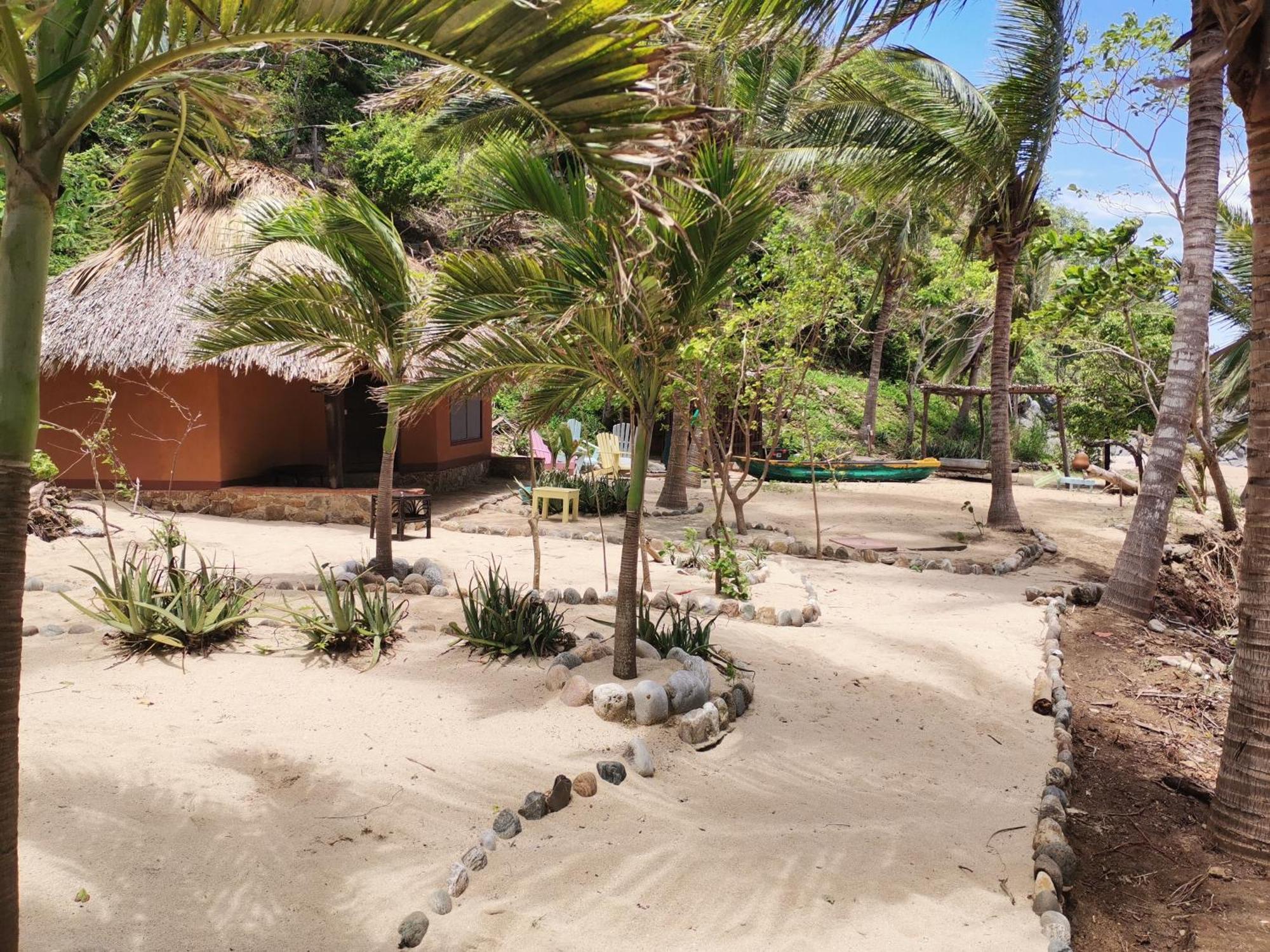 Hotel Bahia De La Luna Arroyo Cruz 外观 照片