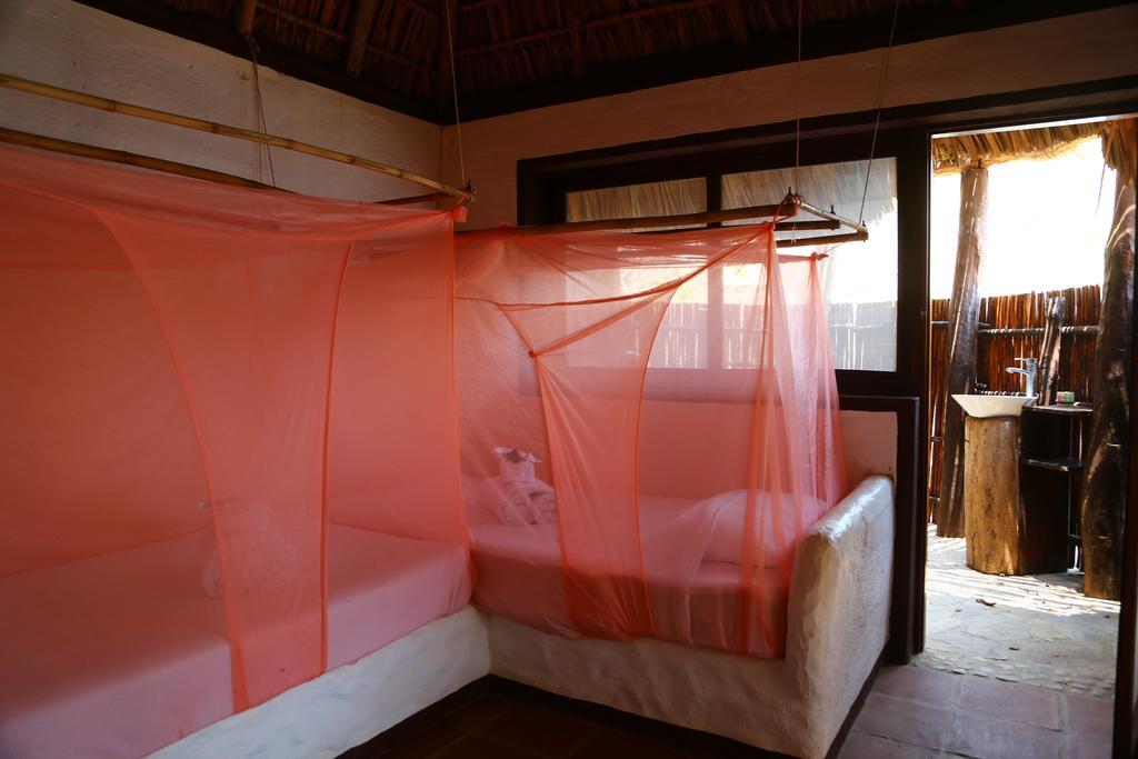 Hotel Bahia De La Luna Arroyo Cruz 外观 照片