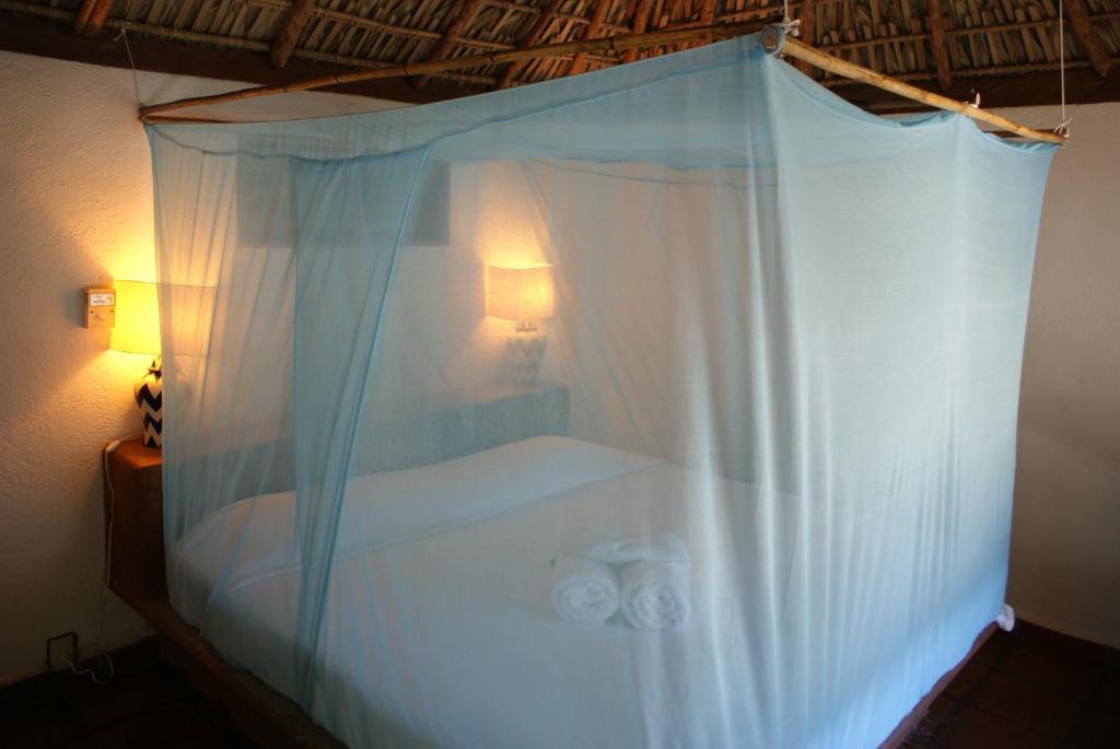 Hotel Bahia De La Luna Arroyo Cruz 客房 照片