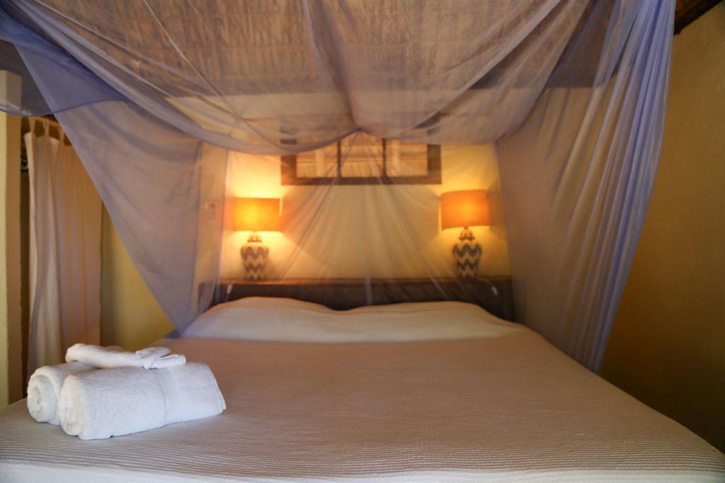 Hotel Bahia De La Luna Arroyo Cruz 外观 照片